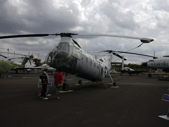 Piasecki H-12C Workhorse